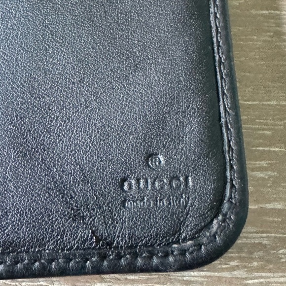 GUCCI
Calfskin Interlocking G French Wallet Black - Picture 6 of 10